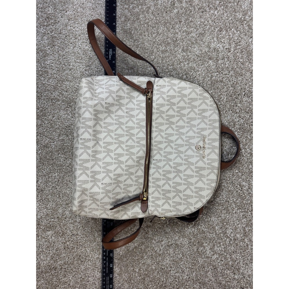 Michael Kors Abbey Medium Backpack Signature Logo White Acorn Brown Leather - Picture 4 of 9